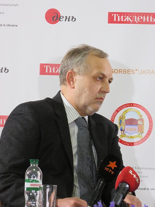 Юрий Макаров