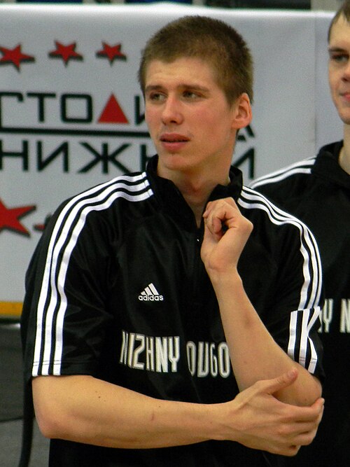 Дмитрий Голов