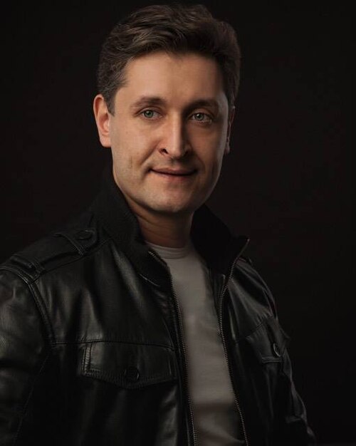 Олег Масленников